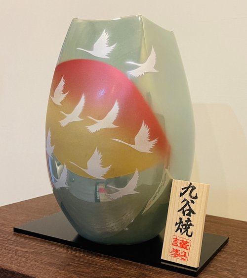 台湾 【入場式】九谷焼 8号花瓶群鶴 Riso-kutani - Pinkoi