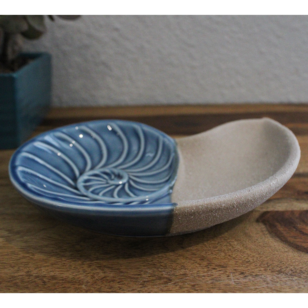 Ceramic Nautilus Shell Jewelry Holder - Coastal Wedding Favor
