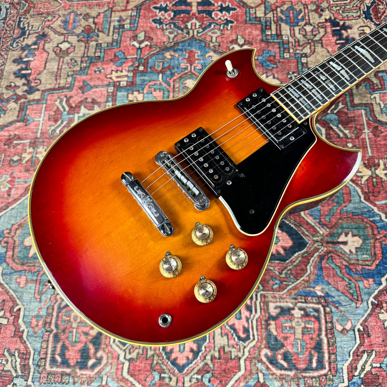 Yamaha SG700 Double Cut MIJ Solid Body w/OHSC 1975