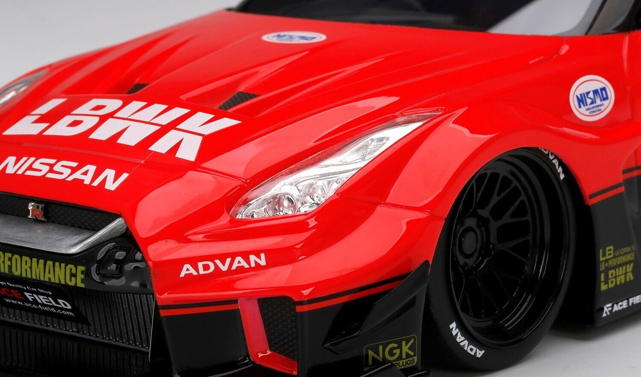 1/18 Top Speed Nissan Skyline GTR R35 LB-Silhouette WORKS GT
