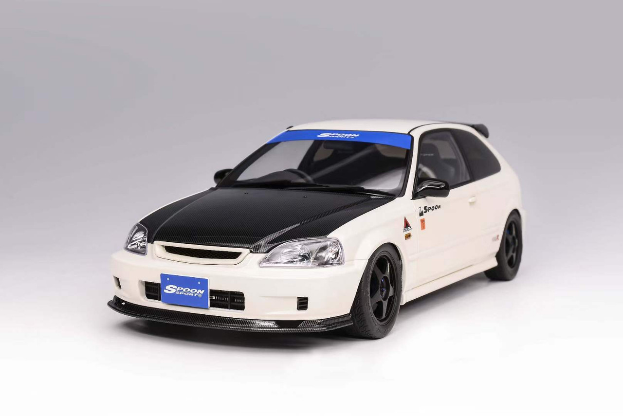 1/18 Motorhelix Honda Civic Type R (EK9) Spoon (White with Carbon