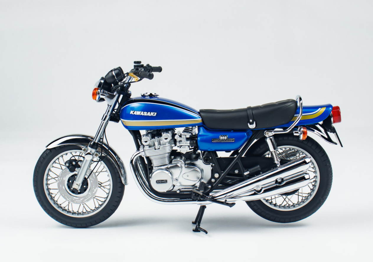 1/12 Minichamps 1972 Kawasaki 900 Z1 Super 4 (Blue Metallic
