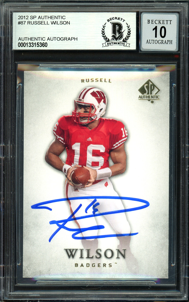 Russell Wilson Autographed 2012 SP Authentic Rookie Card #87