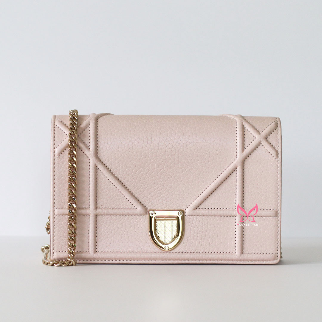 Diorama Wallet on Chain Pouch Rose Poudre Grained Calfskin Light