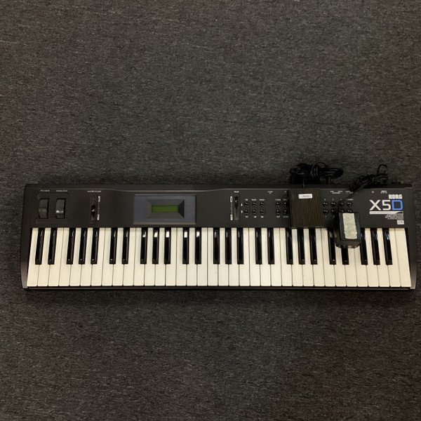 Used Yamaha PSR-740 W/ AC AND BAG 61-Key Synthesizer 61-Key