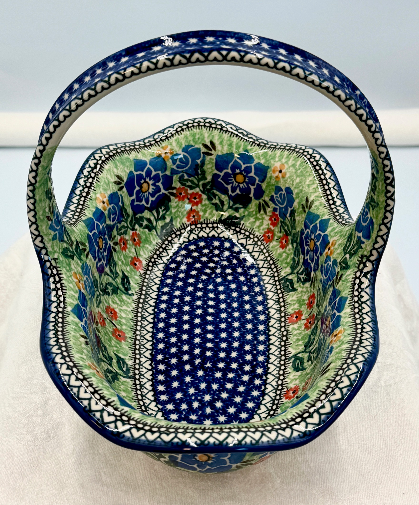 Polish Pottery' Unikat 'Presence of Love'' Limited Edition Basket