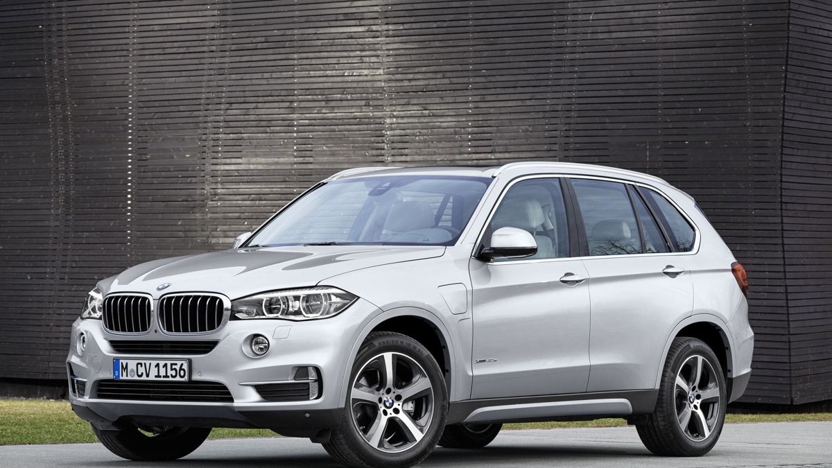 2016 BMW X5 xDrive 40e Plug-In Hybrid SUV Starts At $63,095