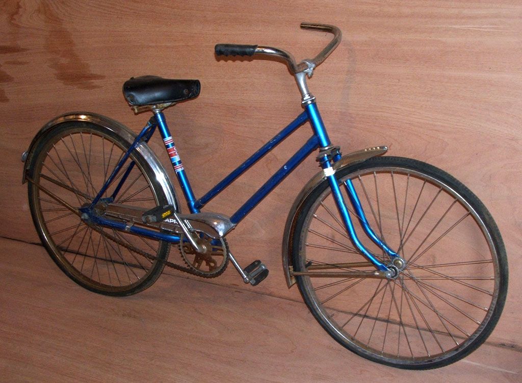 Atomic Zombie's Granny's Nightmare Bicycle Chopper : 29 Steps
