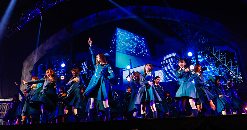 欅坂46、5年間の活動に幕…櫻坂46が新曲初披露でサプライズ始動