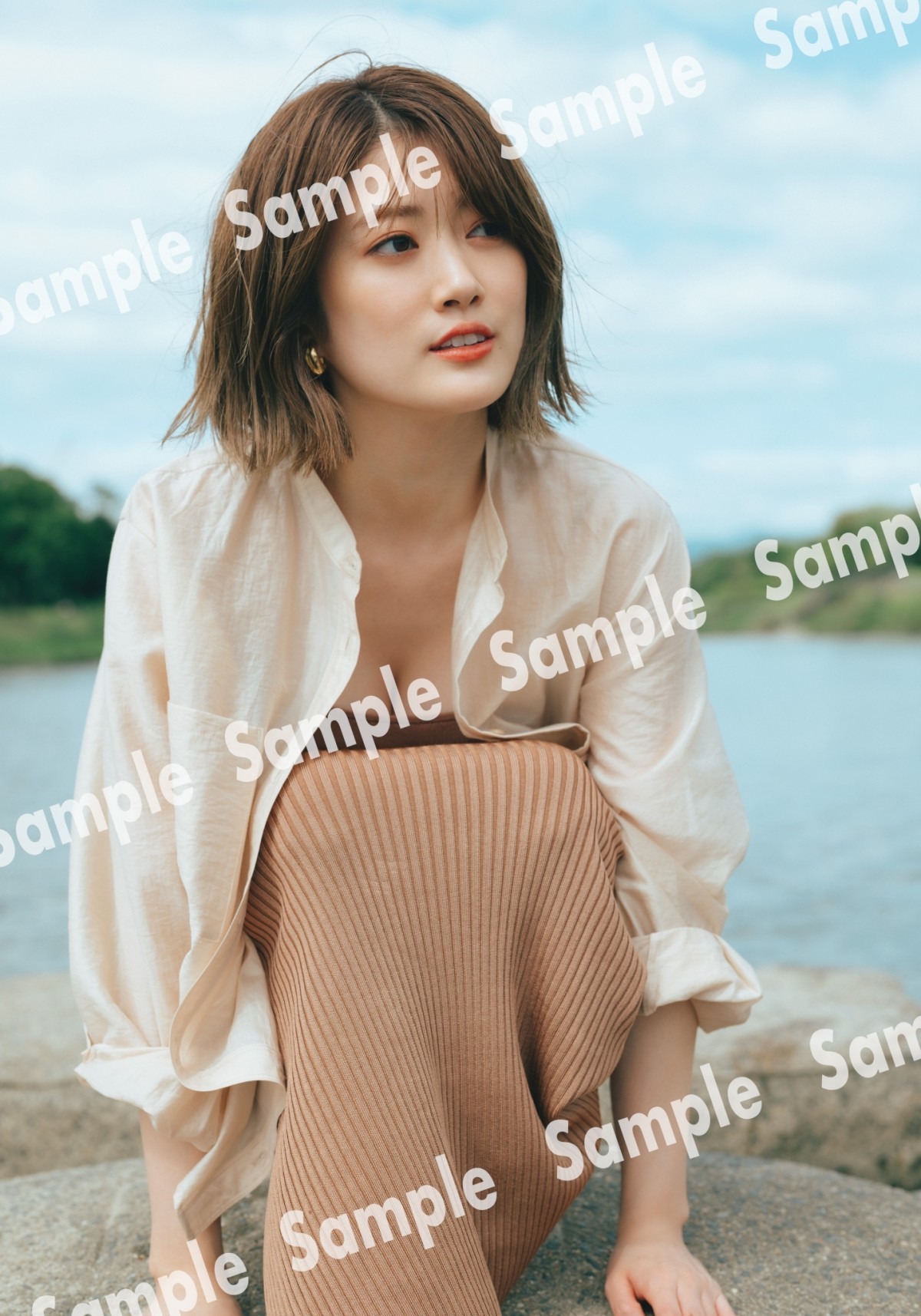 画像・写真 | 乃木坂46樋口日奈、無防備なタンクトップで胸元あらわに