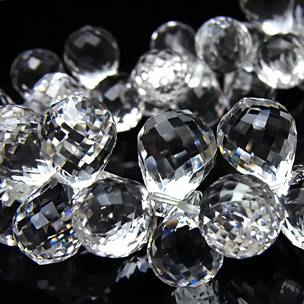 天然水晶 クリスタルクォーツ トライアングル 20面カット 16mm【1連