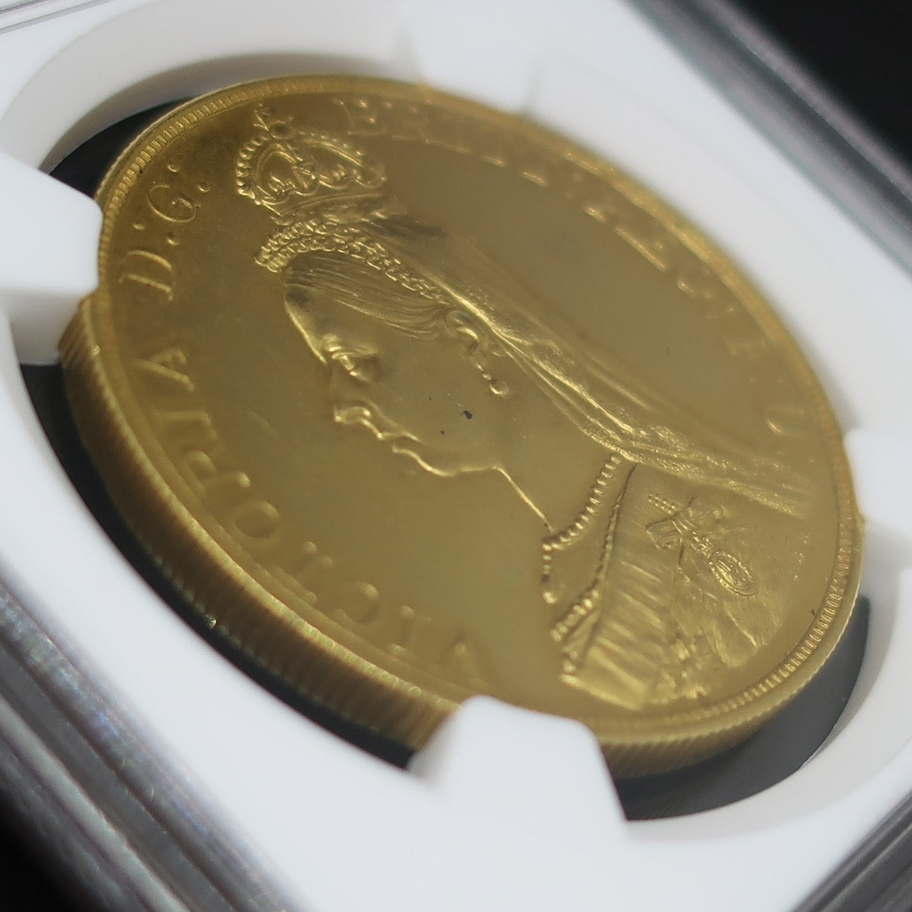 1887 イギリス 5ポンド金貨 ヴィクトリア女王 ジュビリーヘッド NGC