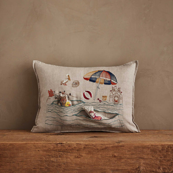 Coral_and_Tusk_Pillow_Day_at_B