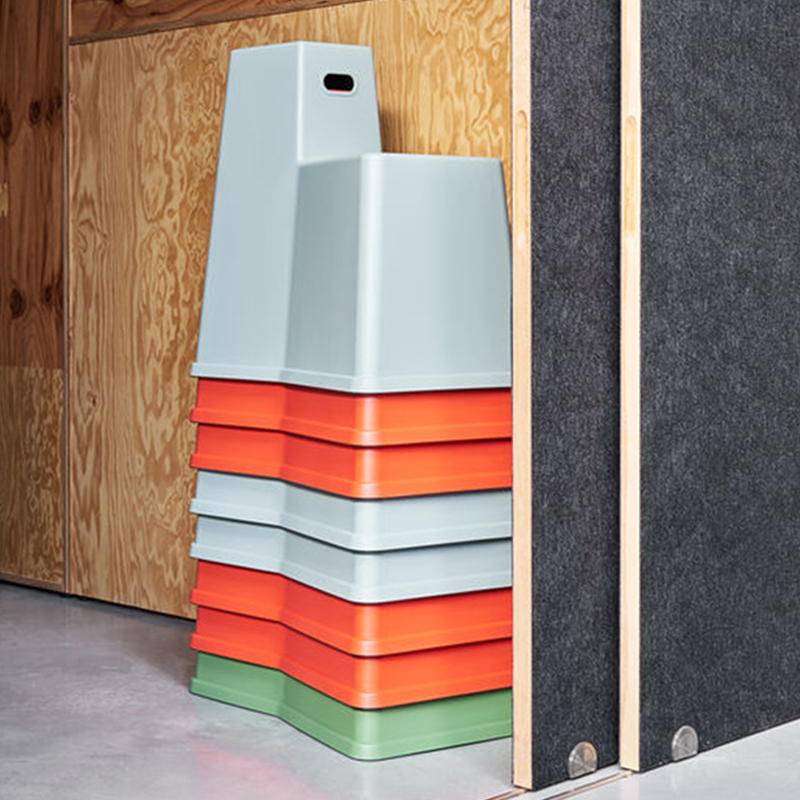 Vitra（ヴィトラ）STOOL TOOL（スツール ツール）インダストリアル