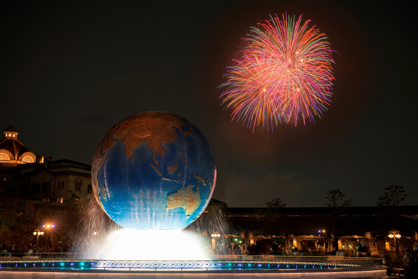 東京ディズニーランド・シーの花火、12月1日再開へ - 産経ニュース