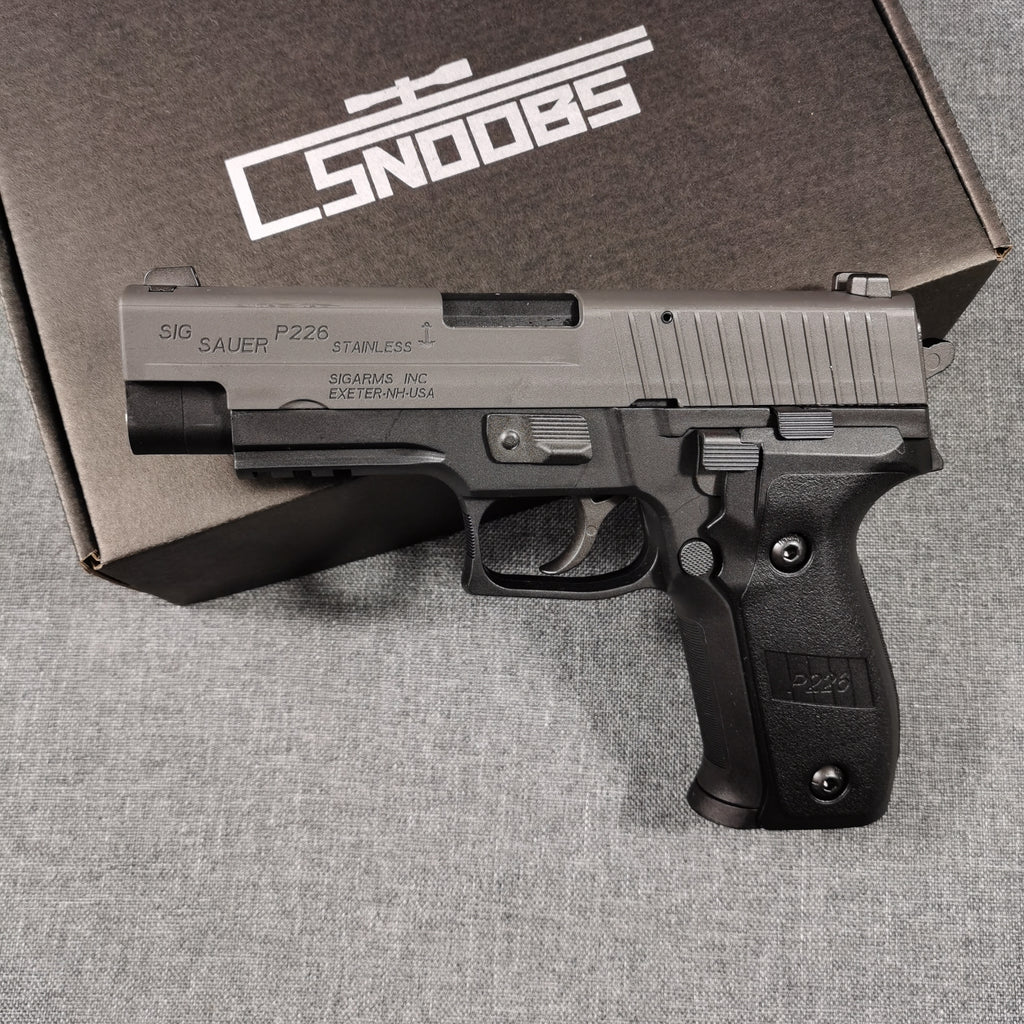 SIG SAUER P226 Shell Ejecting Toy Pistol – Csnoobs Online Store