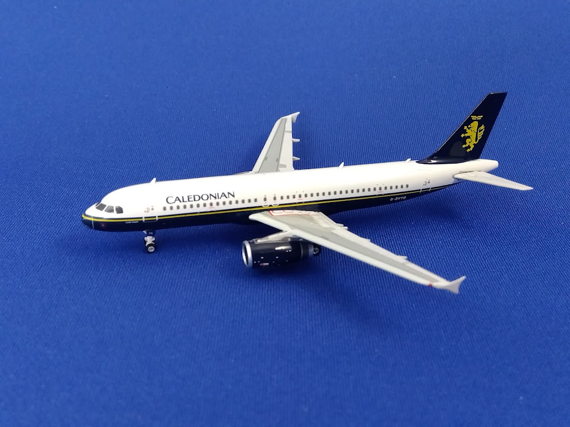 04599 Phoenix Caledonian Airways / カレドニアン航空 A320 G-BVYB 1