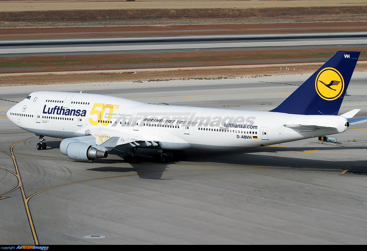 Boeing 747-430 Lufthansa D-ABVH - AirTeamImages.com