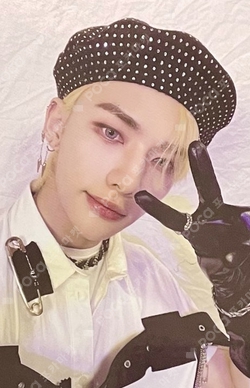 Pocamarket, Stray Kids HYUNJIN ODDINARY K-pop Photocard