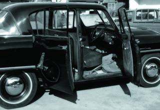 トヨペット クラウン（RS型・昭和30年/1955年1月発売）【昭和の名車