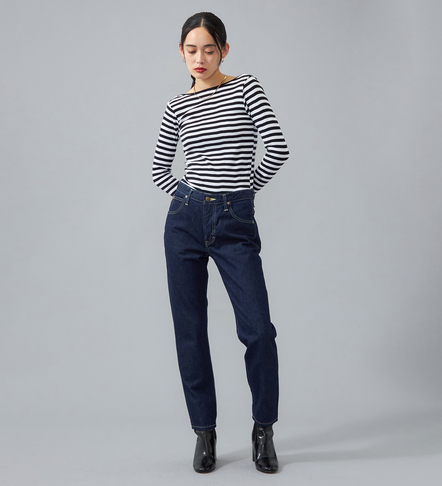 試着対象】STANDARD WARDROBE ナローフィットデニムパンツ