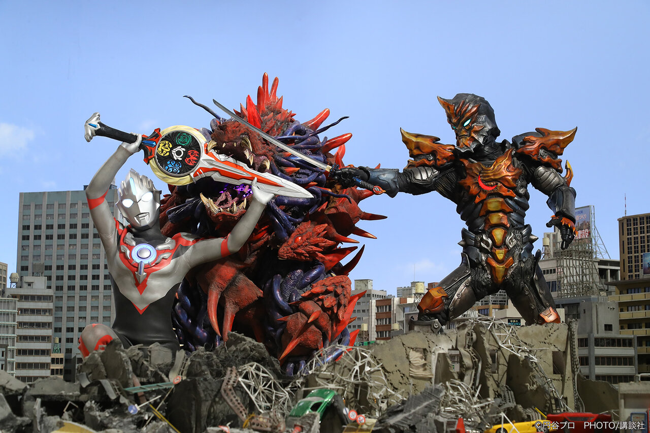 12月24日 ウルトラマンオーブがジャグラス ジャグラーとついに共闘