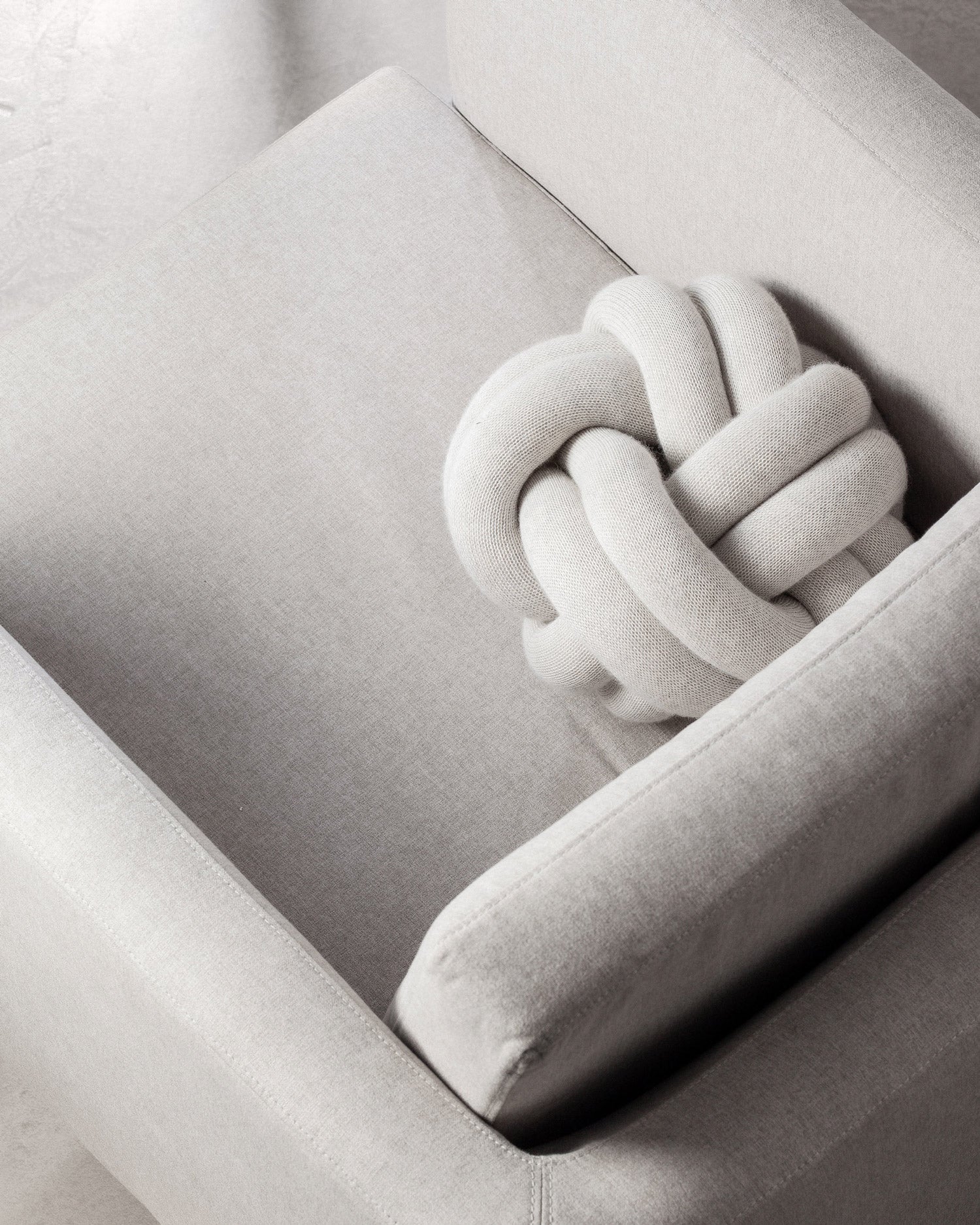 Knot Cushion – Design House Stockholm