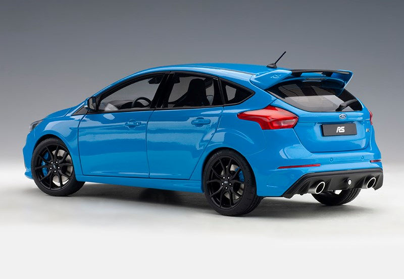 AUTOart Ford Focus RS 2016 - Nitrous Blue • DiecastSociety.com