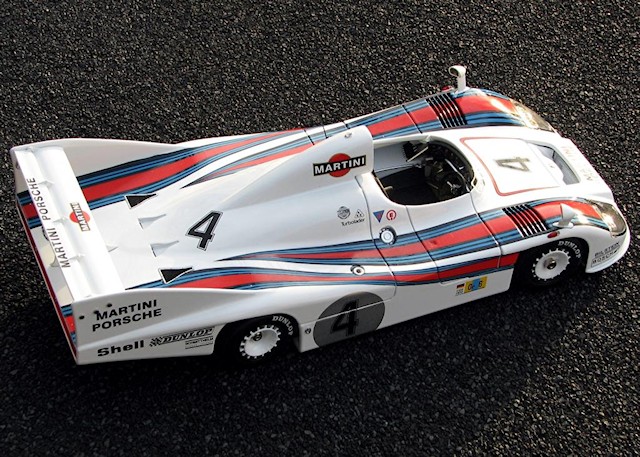 REVIEW: TrueScale Miniatures 1977 Porsche 936/77 #04