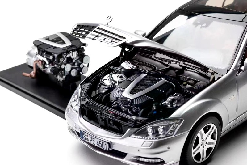 MotorHelix Mercedes Benz S600L W221 - Silver • DiecastSociety.com