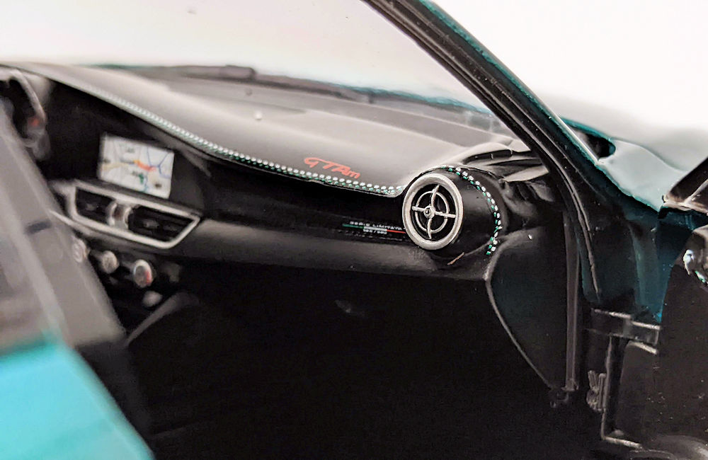 REVIEW: Solido Alfa Romeo Giulia GTAm Nurburgring • DiecastSociety.com