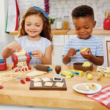Buy Little Tikes Creative Chefs Italian Dinner Kit at Well.ca