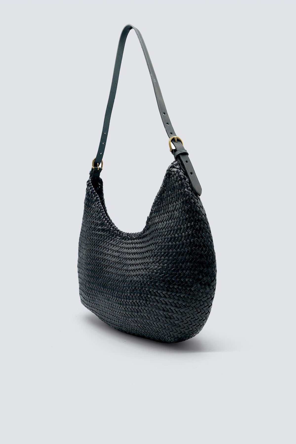 dragon-diffusion-woven-leather