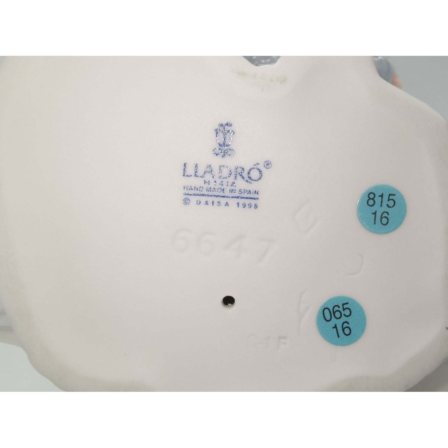 LLADRO (リヤドロ) フィギュリン 花と少女 6647 フラワーガーデン