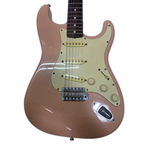 FENDER JAPAN (フェンダージャパン) エレキギター ピンク@ ストラト