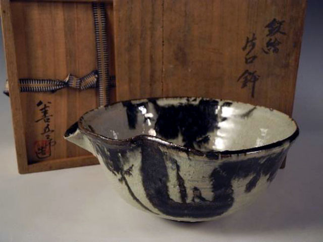 唐津｜伊万里焼にも絶大な影響を与えた技｜株式会社 栄匠堂