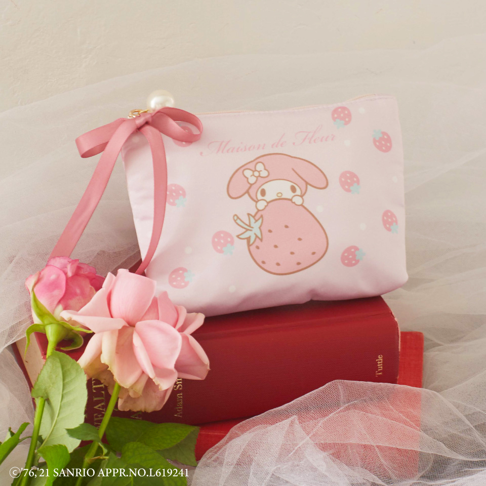 いちごを散りばめたキュートなデザイン！Maison de FLEURからマイ