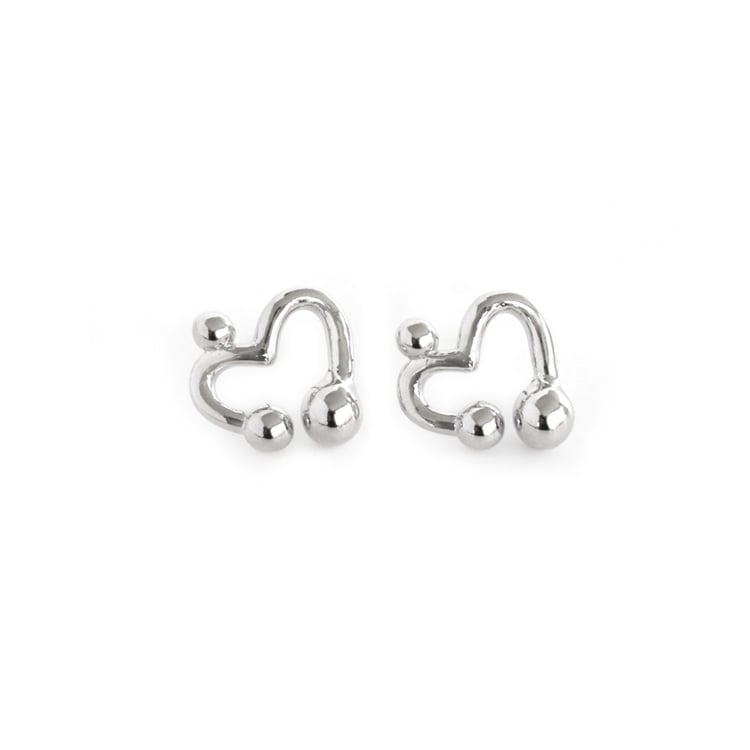P-1136) ハートピアス | ビーズ・パーツなどのハンドメイドパーツ