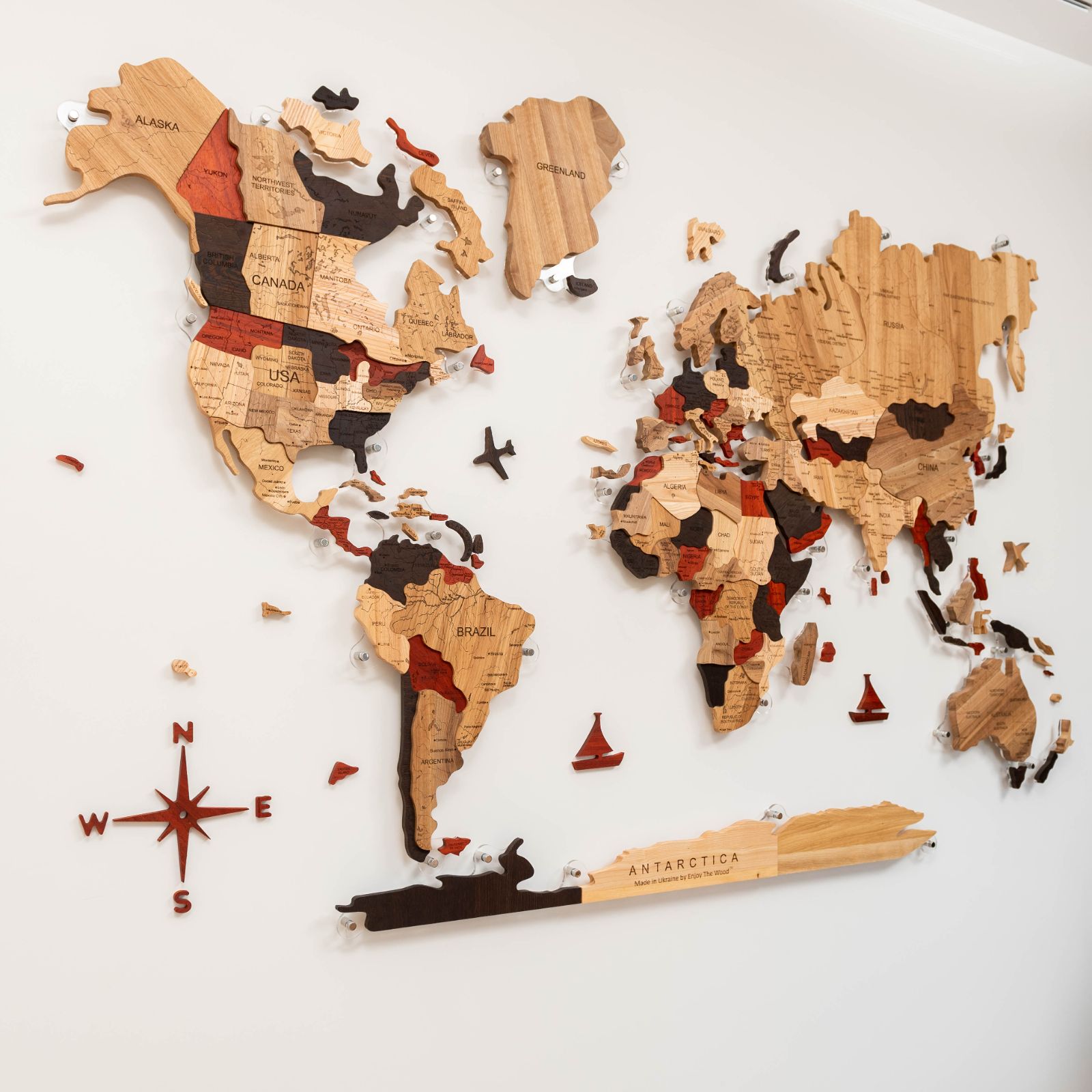 3D Solid Wooden World Map → Enjoy The Wood ‣ Order Now