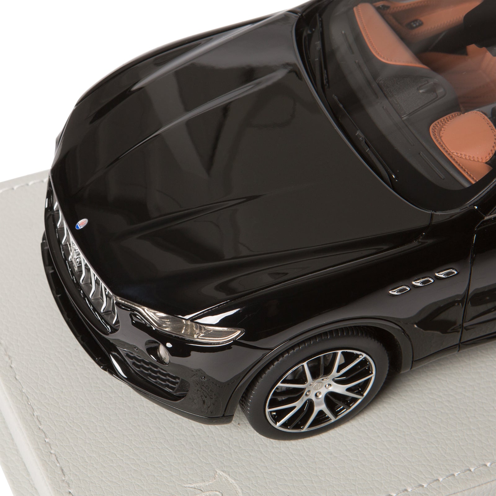 1:18 Levante Black – MaseratiStore