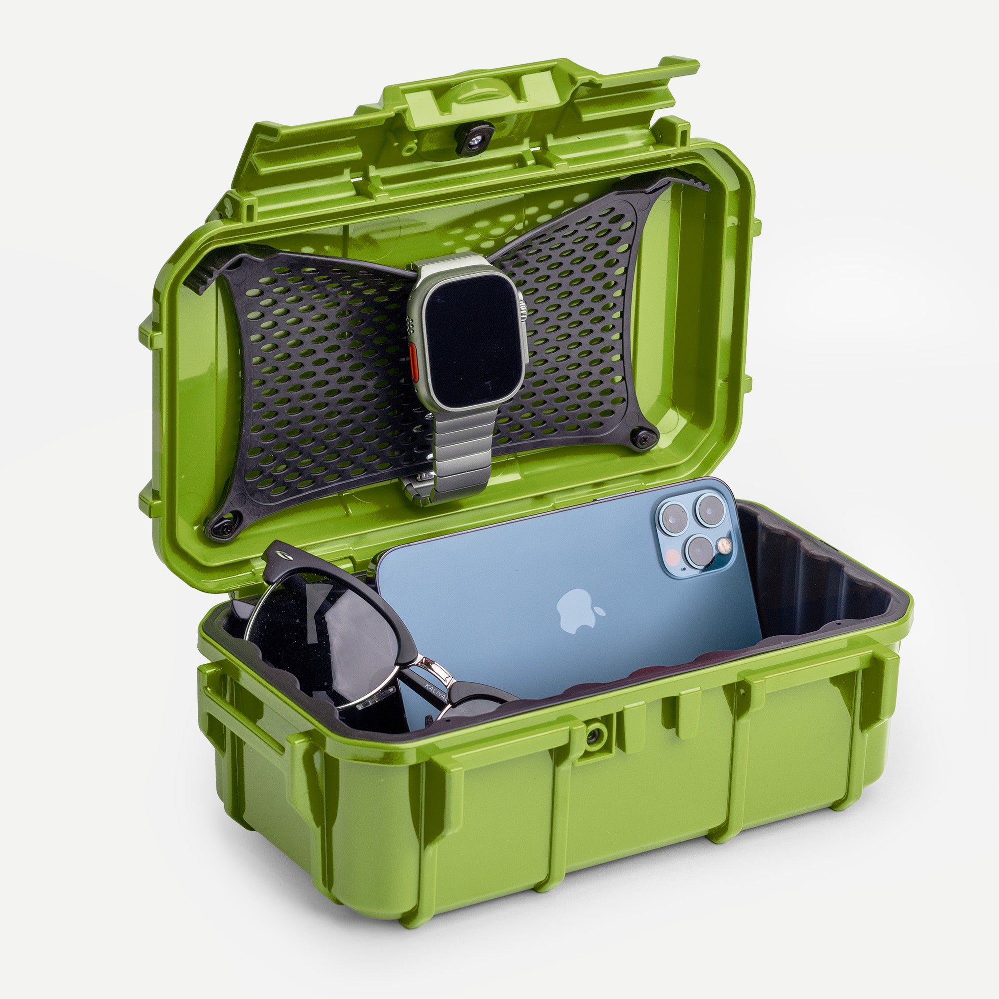 Seahorse 57 Hard Shell Protective Case – Evergreen