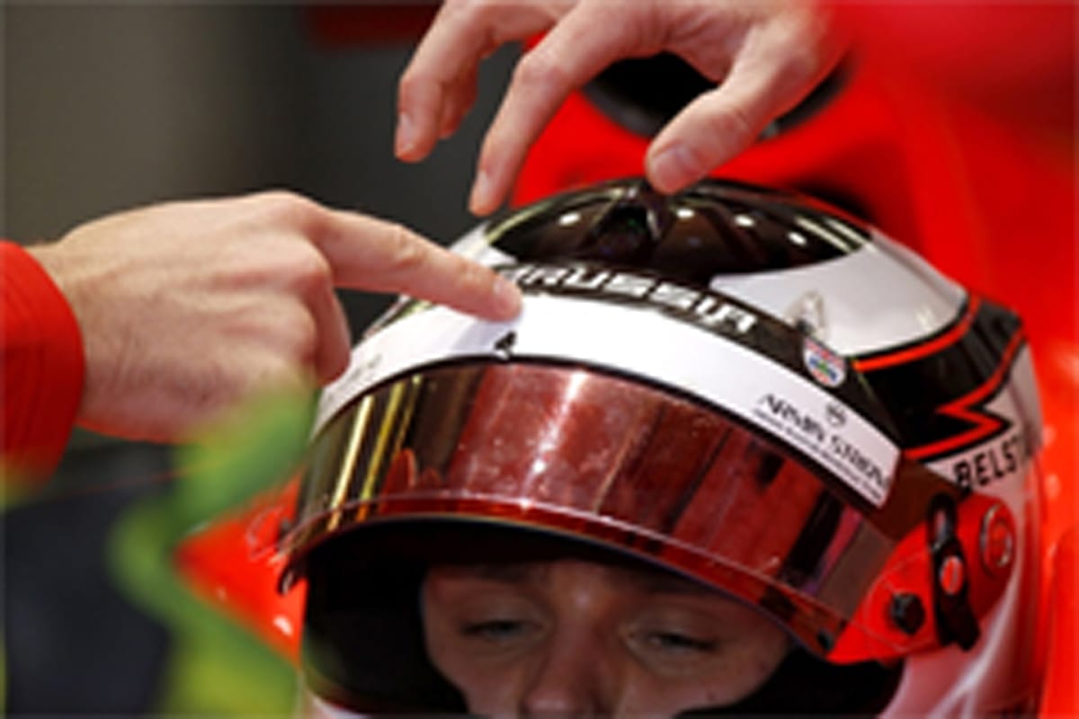 マックス・チルトン、ザイロン製バイザーで重傷を免れる 【 F1-Gate
