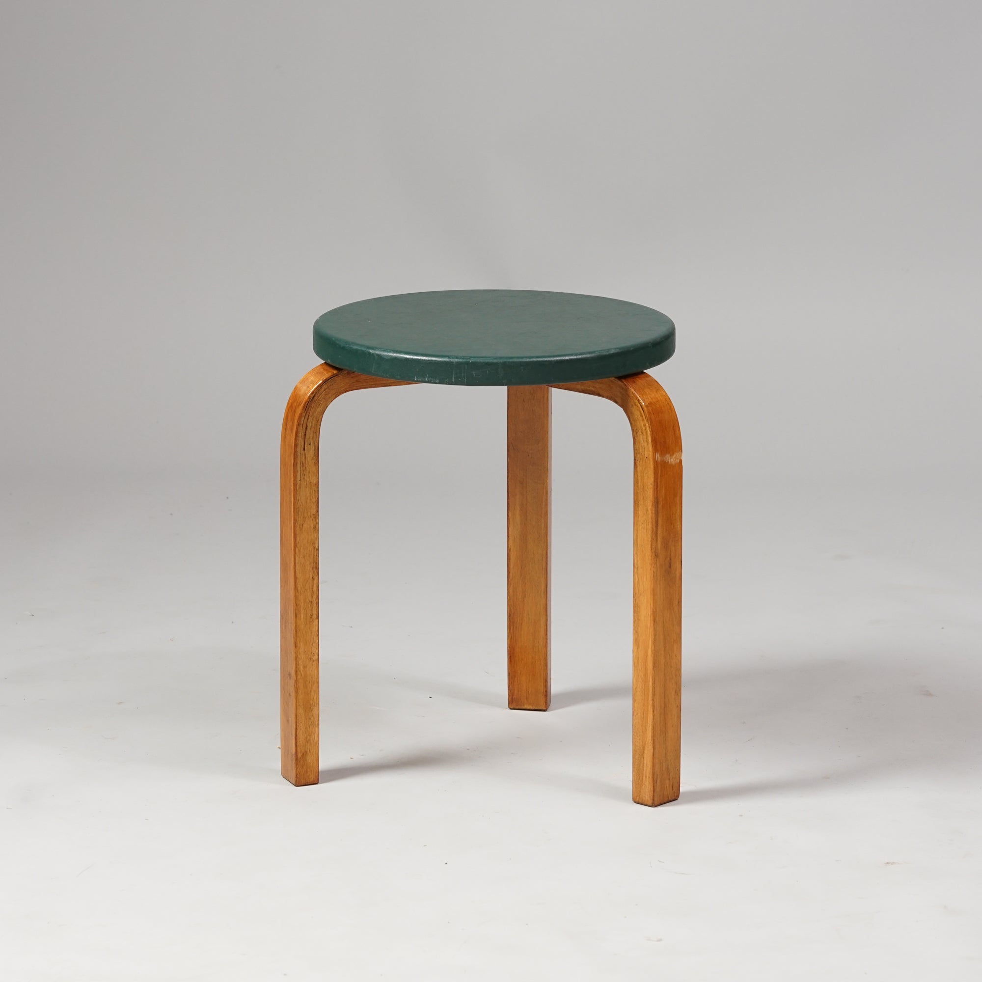 Stool model 60, Alvar Aalto, Artek, 1950's – Fargo Vintage & Design