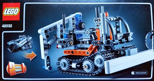 LEGO Technic 42032 Compact Tracked Loader review | Brickset