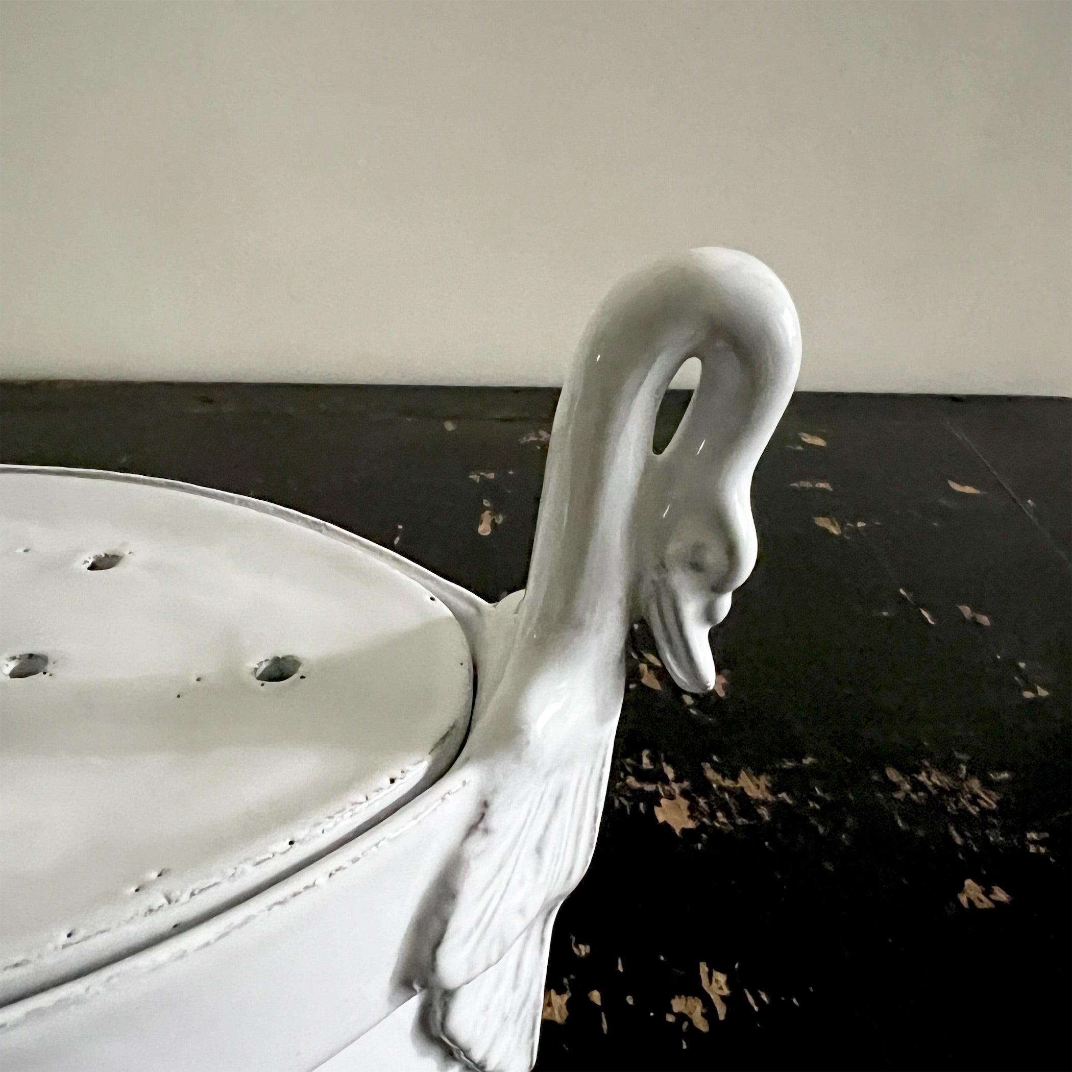 Astier de Villatte】Swan Incense Burner | フィールシーン / FEEL