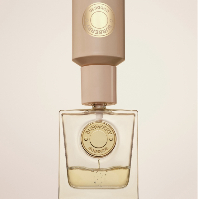 Burberry推出了一款新香水：Goddess ~ 新香水