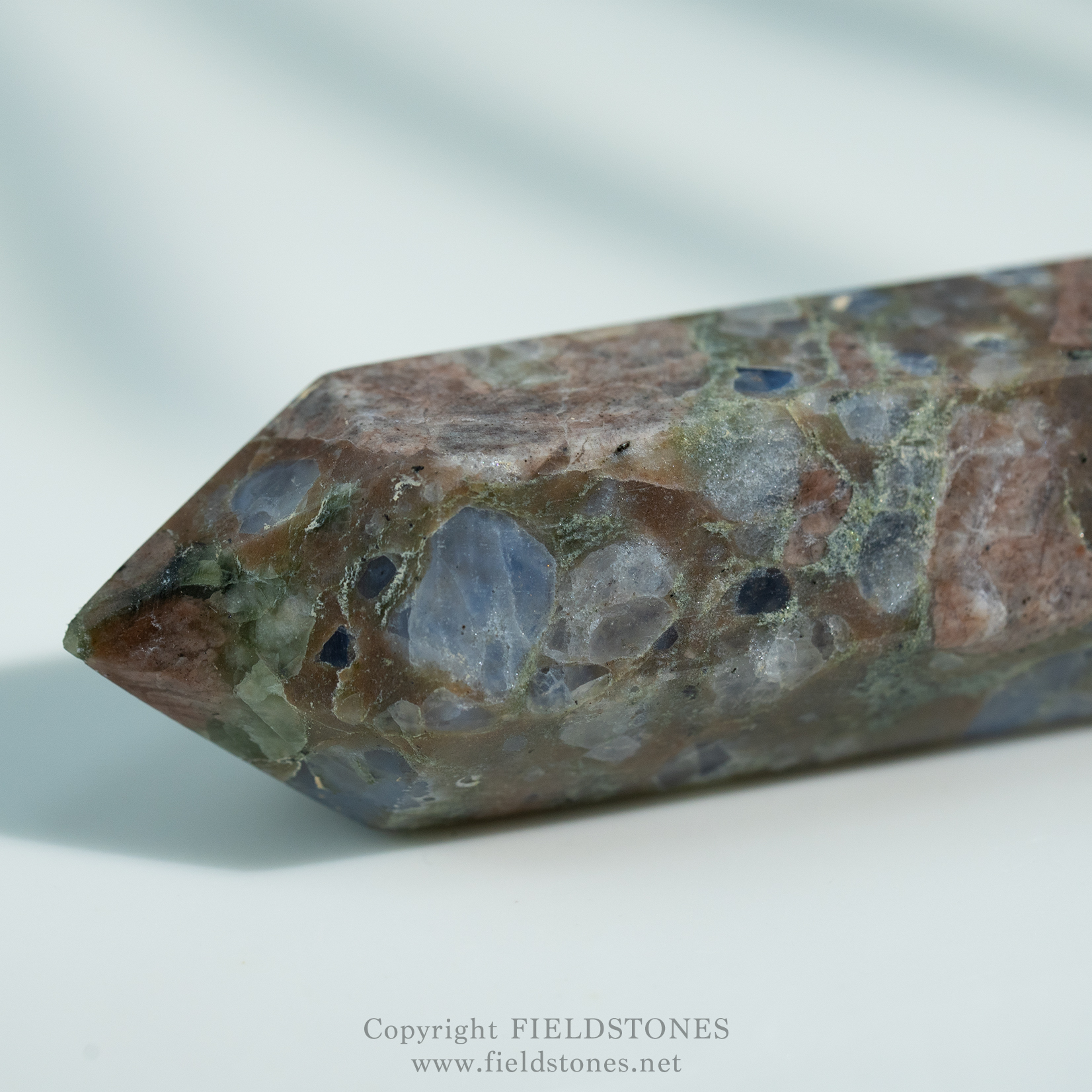 ケセラ・ストーンの特徴・効果・浄化方法 - FieldStones