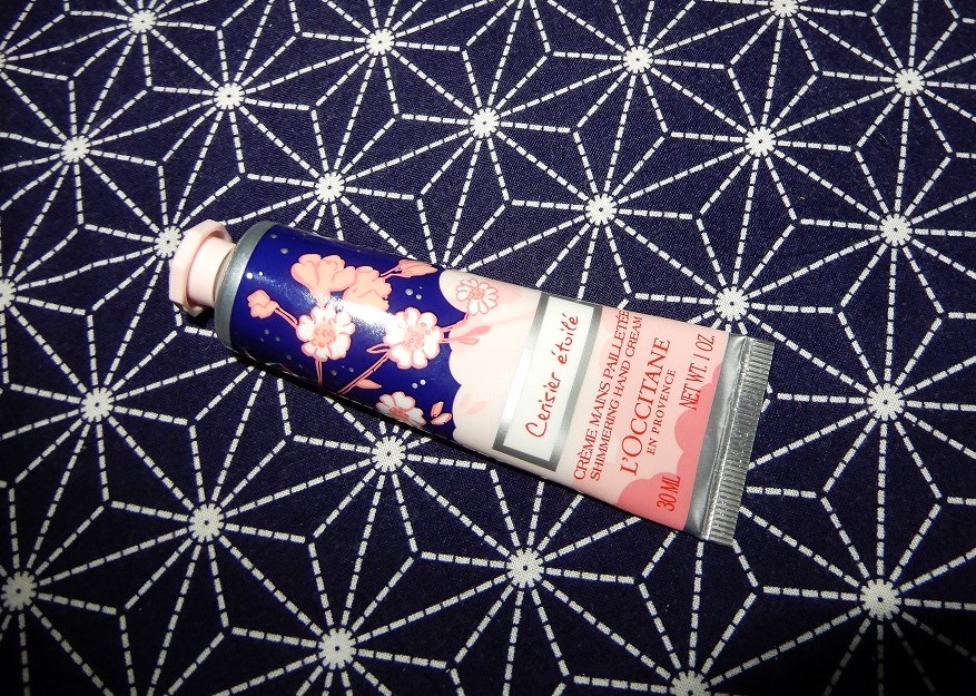ロクシタン / サクラサボン ハンドクリームの公式商品情報｜美容