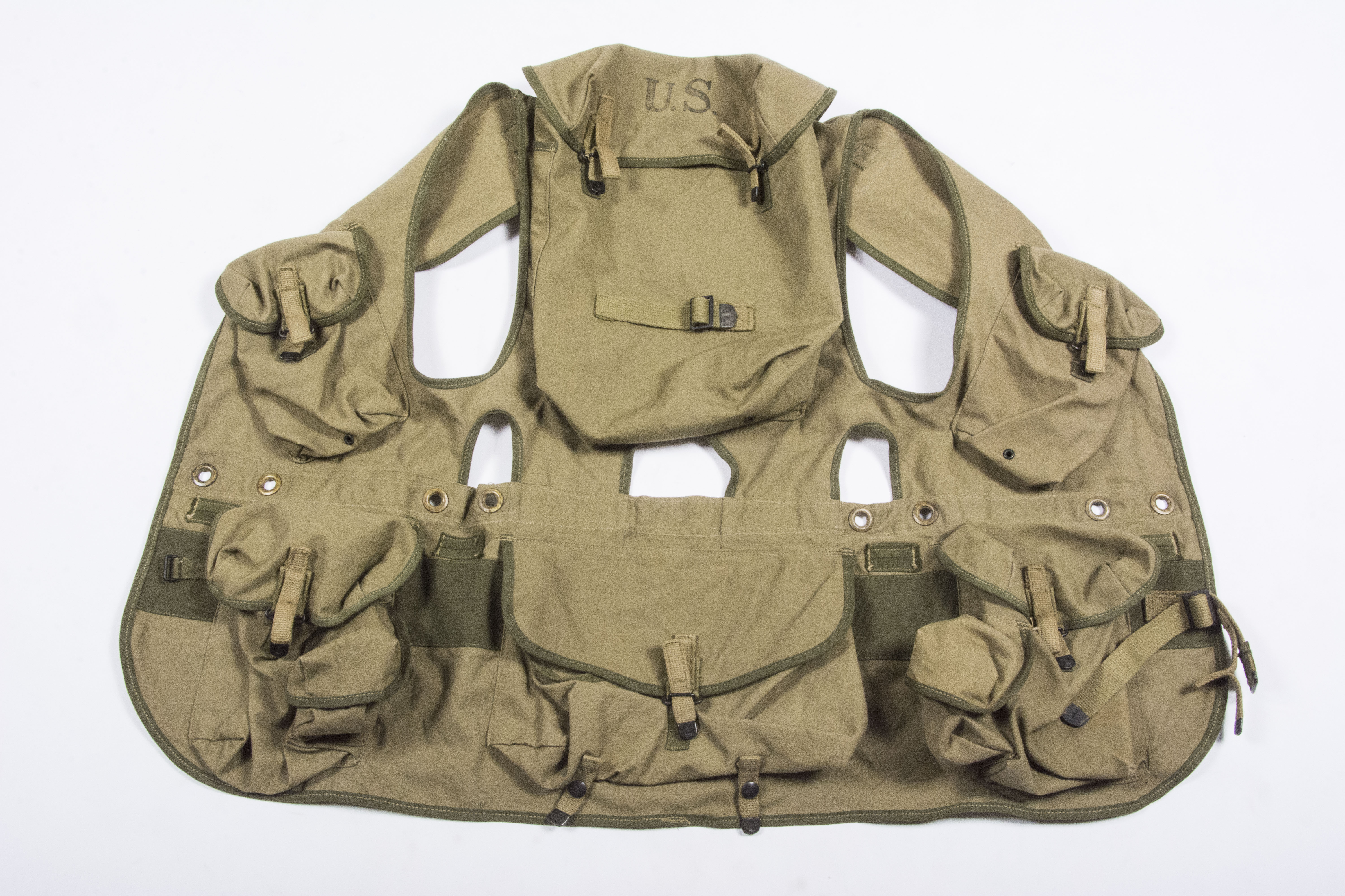 US WWII D-Day assault vest – fjm44