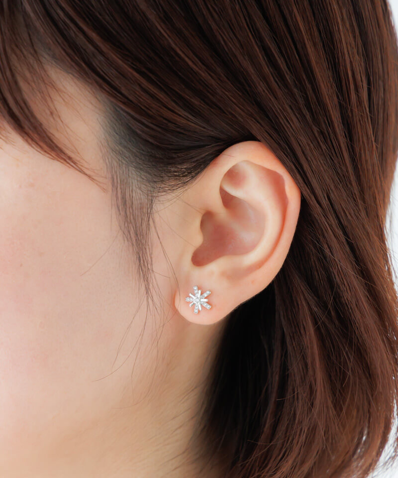 snowflake pierce～ｽﾉｰﾌﾚｰｸﾋﾟｱｽ | flower／フラワー公式通販